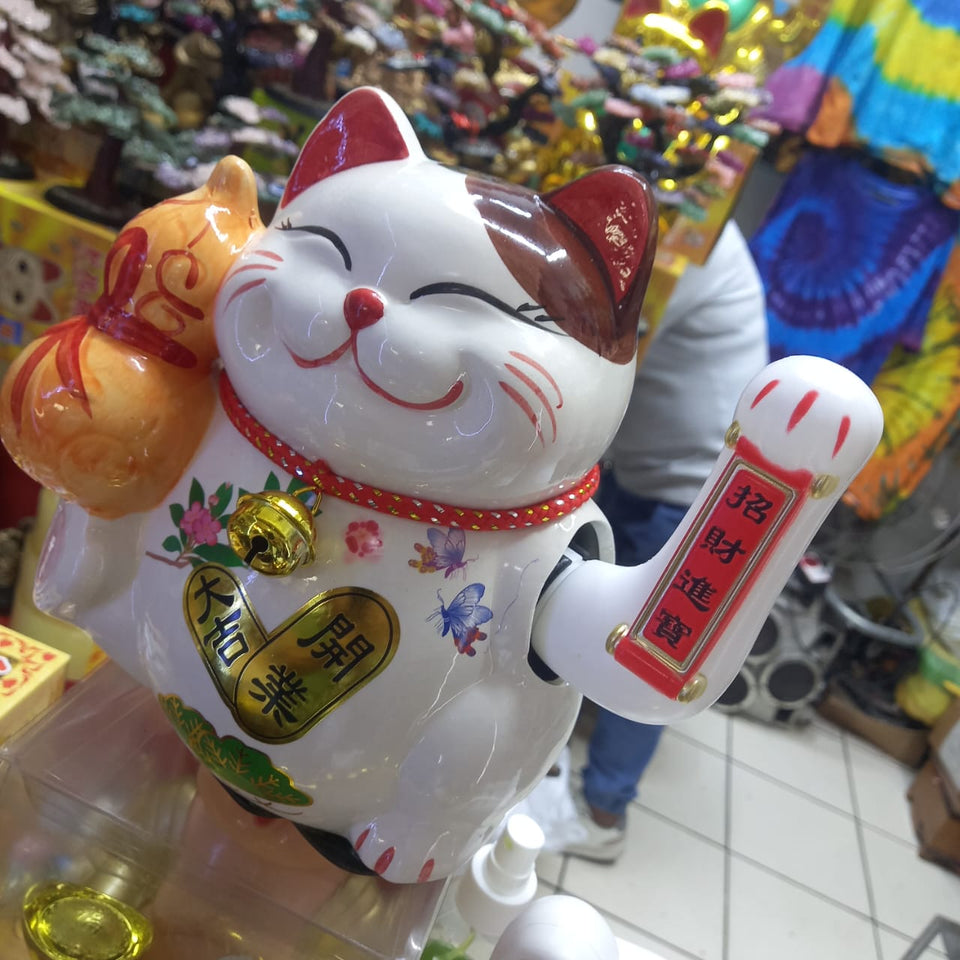 GATO BLANCO DE LA SUERTE MANEKI NEKON BLANCO, ideal para negocio, hogar etc